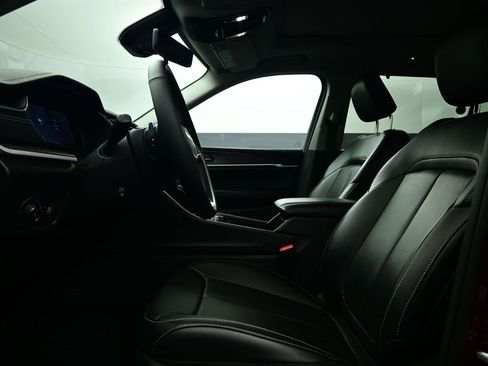 Used 2024 Jeep Grand Cherokee L Limited w/ Luxury Tech Group II image 15