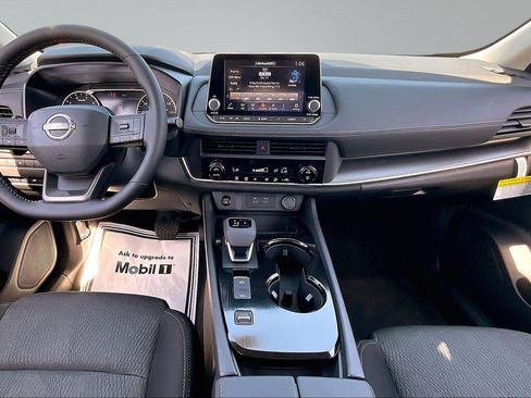 New 2026 Nissan Rogue SV FWD image 6
