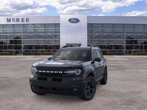 New 2025 Ford Bronco Sport Outer Banks w/ Outer Banks Tech Package+ AWD/4WD image 2