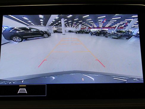 Used 2023 Cadillac XT4 Premium Luxury AWD/4WD image 30