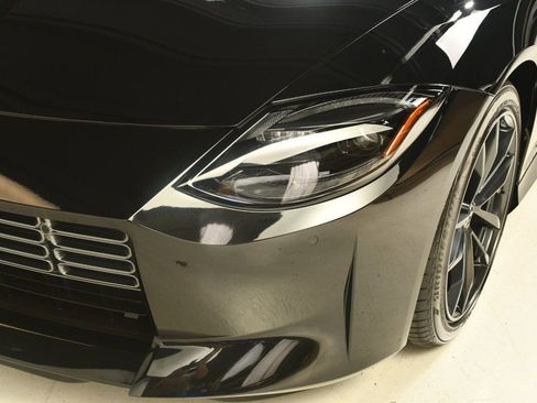 Used 2024 Nissan Z Performance w/ Floor Mat Package image 13