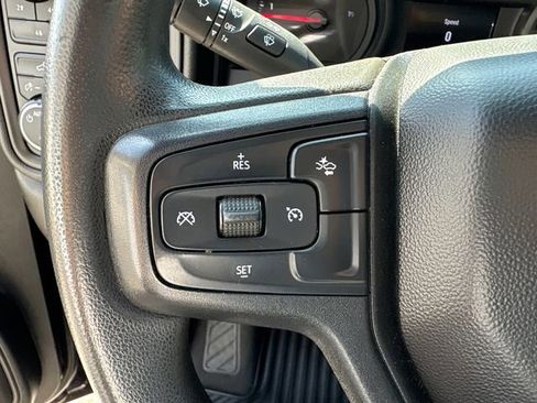 Used 2024 Chevrolet Silverado 2500 Custom image 22