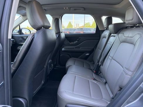 Certified 2023 Lincoln Corsair FWD w/ Equipment Group 101A image 18