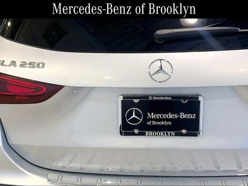 Used 2025 Mercedes-Benz GLA 250 4MATIC image 31