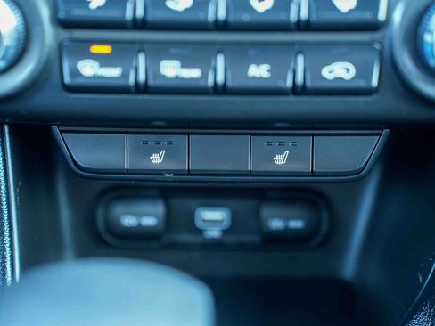Used 2020 Kia Sportage S w/ S Sunroof Package AWD/4WD image 39