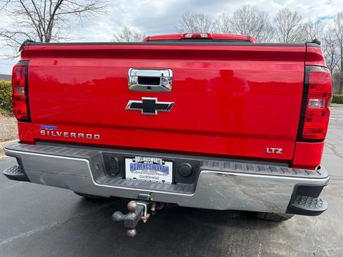 Used 2015 Chevrolet Silverado 1500 LTZ image 13