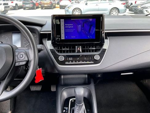 Used 2024 Toyota Corolla LE image 9