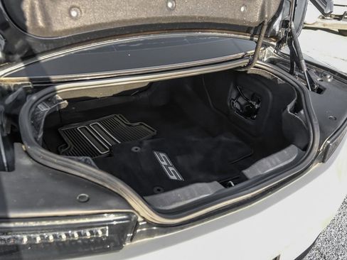 Used 2016 Chevrolet Camaro SS image 50