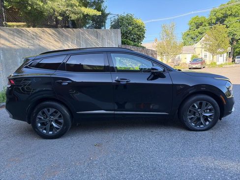 Certified 2025 Kia Sportage SX Prestige AWD/4WD image 8