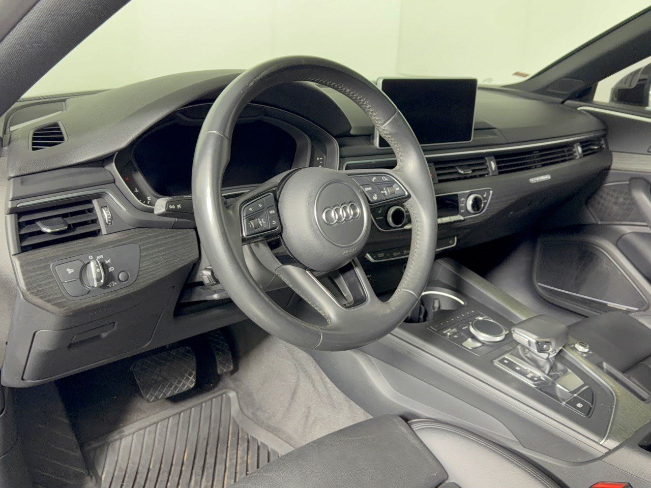 Used 2018 Audi A5 2.0T Premium Plus w/ Premium Plus AWD/4WD image 4