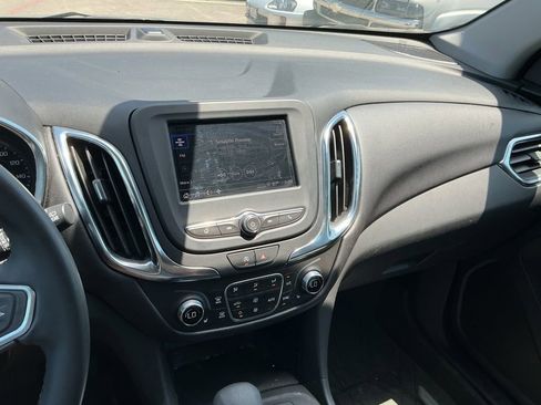 Used 2024 Chevrolet Equinox LT w/ LPO, Floor Liner Package FWD image 9