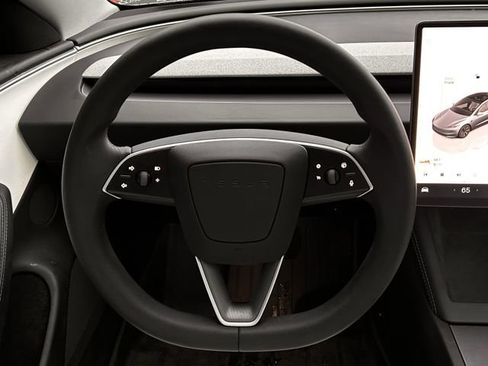 Used 2025 Tesla Model 3 Long Range image 13
