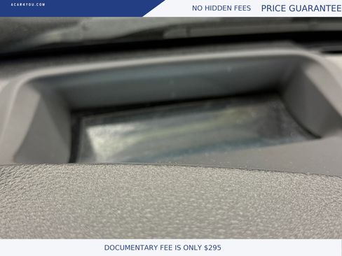 Used 2015 BMW M4 Coupe w/ Executive Package RWD image 29