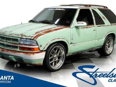 Used 2001 Chevrolet Blazer LS image 1