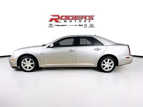 Used 2006 Cadillac STS image 4