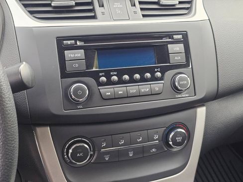 Used 2015 Nissan Sentra S FWD image 26