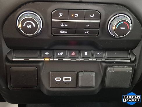 Used 2022 Chevrolet Silverado 1500 Custom image 17