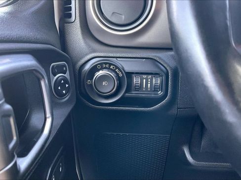 Used 2020 Jeep Wrangler Unlimited Sport S AWD/4WD image 31