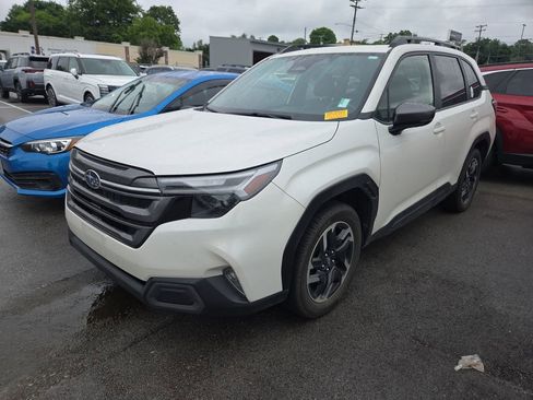 Certified 2025 Subaru Forester Limited AWD/4WD image 10