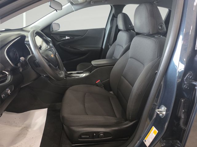 Used 2019 Chevrolet Malibu LT w/ Driver Confidence Package FWD image 12