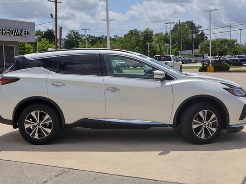 Used 2024 Nissan Murano SV FWD image 21