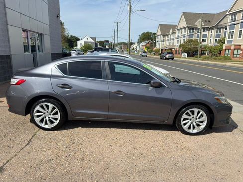 Used 2018 Acura ILX image 8
