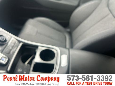 Used 2023 Hyundai Santa Fe SEL FWD image 19
