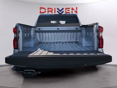 Used 2022 Chevrolet Silverado 1500 LT Trail Boss AWD/4WD image 9
