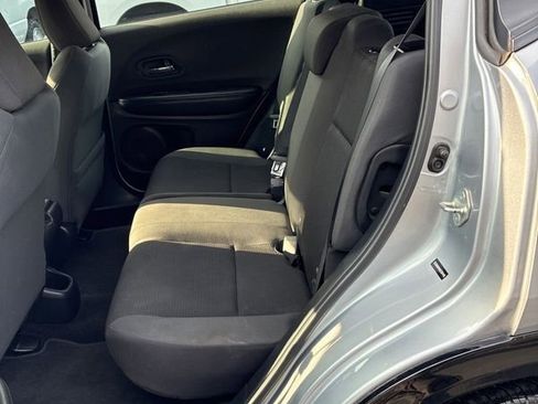 Used 2019 Honda HR-V Sport image 23