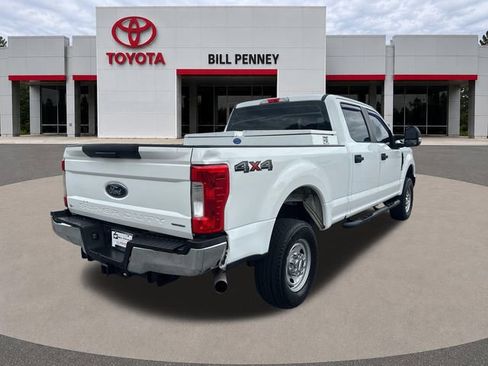 Used 2017 Ford F250 XL w/ Power Equipment Group AWD/4WD image 6