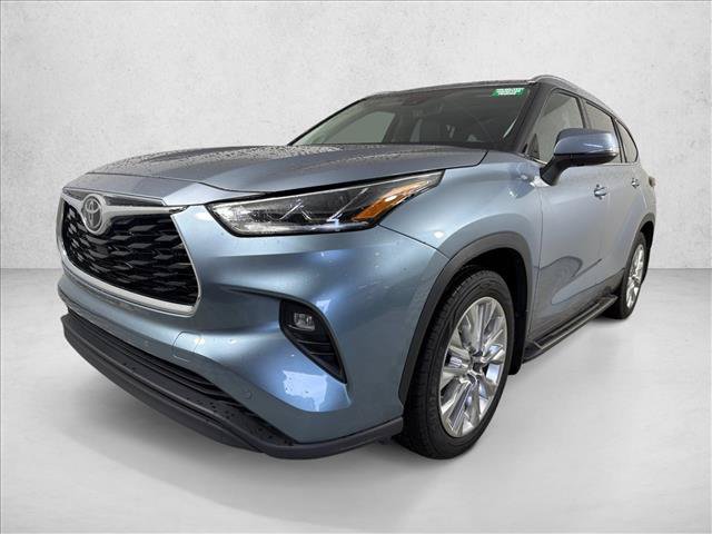 Used 2021 Toyota Highlander Limited AWD/4WD image 9