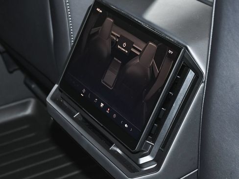 Used 2025 Tesla Cybertruck AWD Crew Cab image 53