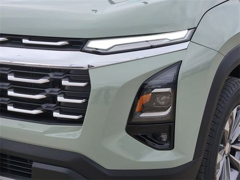 New 2026 Chevrolet Equinox LT w/ Convenience Package II image 5