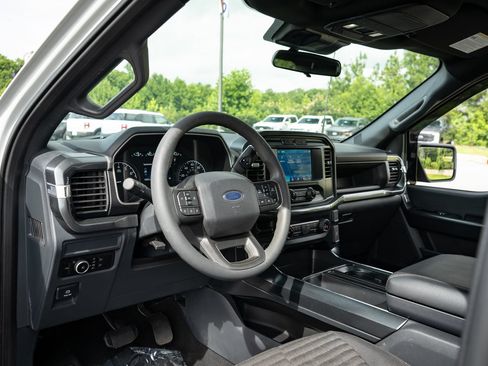 Used 2023 Ford F150 XL w/ STX Appearance Package RWD image 13