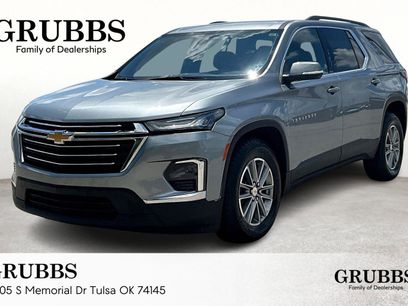 Used 2023 Chevrolet Traverse LT
