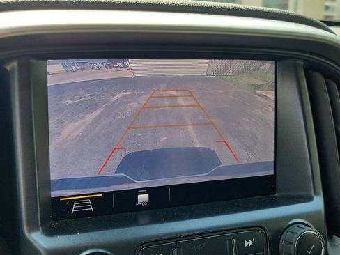 Used 2020 Chevrolet Colorado LT w/ Safety Package AWD/4WD image 27