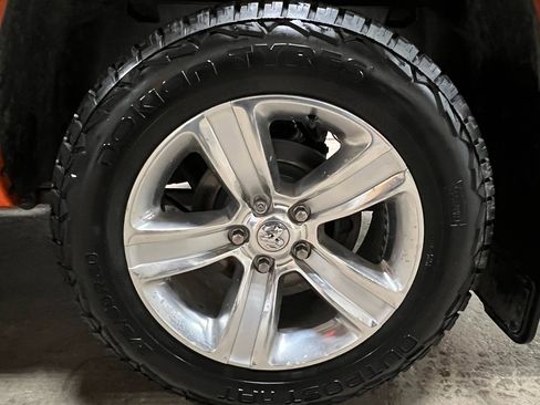 Used 2019 RAM 1500 Express w/ Ignition Orange Sport Package image 9