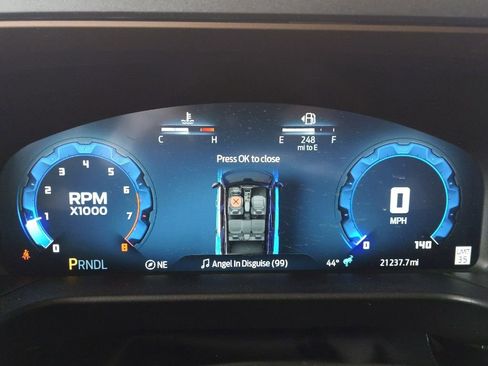 Certified 2025 Ford Bronco Sport Outer Banks w/ Outer Banks Tech Package+ AWD/4WD image 27