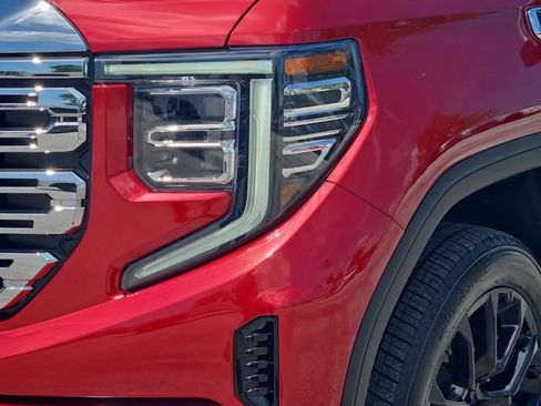Used 2023 GMC Sierra 1500 Denali w/ Denali Reserve Package AWD/4WD image 10