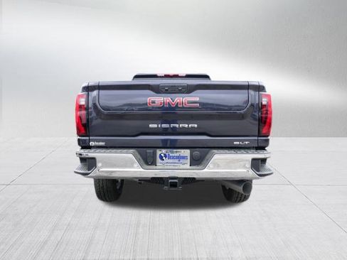 New 2025 GMC Sierra 2500 SLT w/ SLT Convenience Package image 4