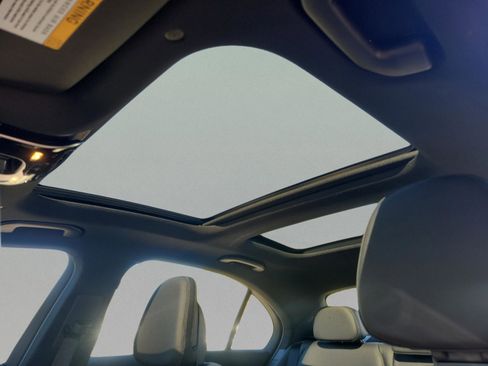 New 2026 Mercedes-Benz C 43 AMG 4MATIC Sedan image 28