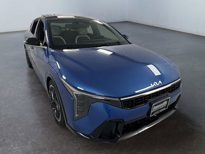 New 2025 Kia K4 GT-Line