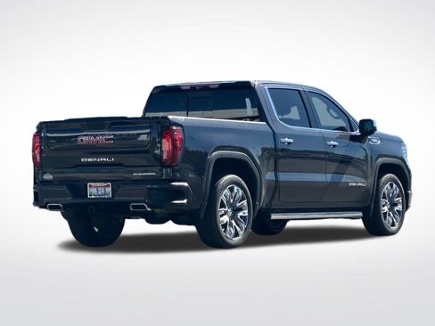 Used 2024 GMC Sierra 1500 Denali w/ Denali Reserve Package AWD/4WD image 3