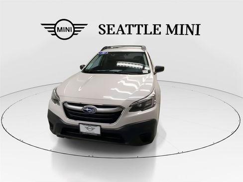 Used 2020 Subaru Outback image 4