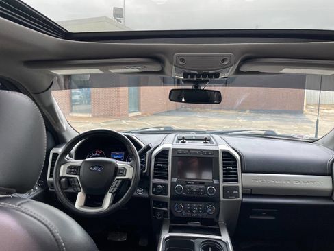 Used 2021 Ford F250 Lariat w/ Lariat Ultimate Package image 24