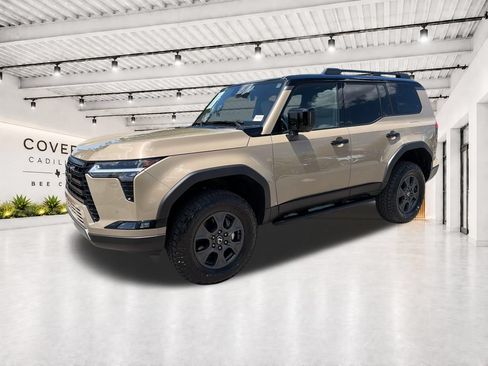 Used 2025 Lexus GX 550 AWD/4WD image 4
