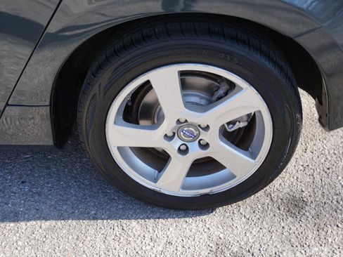 Used 2012 Volvo S60 T5 w/ Climate Pkg FWD image 10