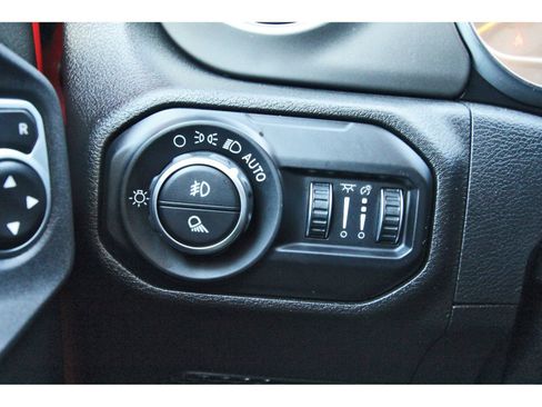 Used 2020 Jeep Gladiator Sport w/ Quick Order Package 24S image 19