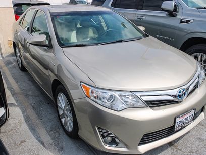 Used 2013 Toyota Camry XLE w/ Leather Pkg