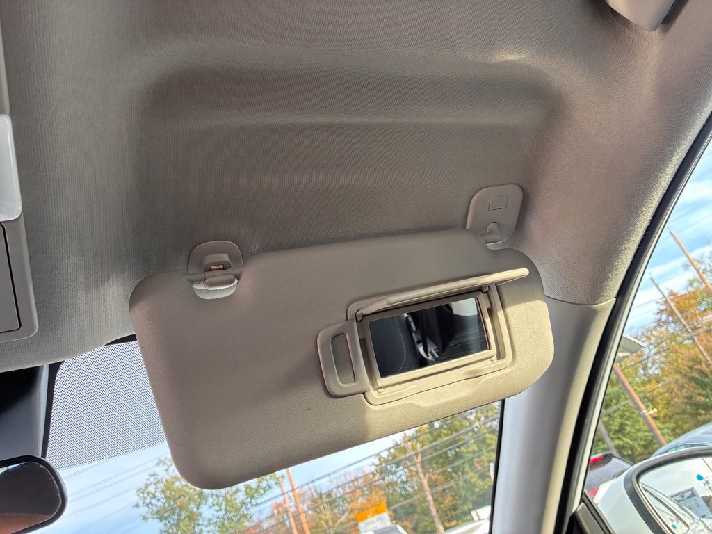 Used 2024 Nissan Sentra S FWD image 41